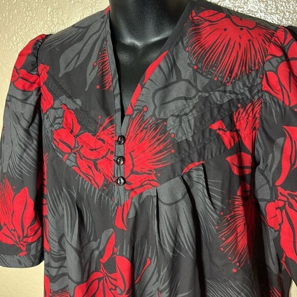 T&L muumuu factory maxi length floral Hawaiian dress Whimsigoth moody vintage - Picture 3 of 5